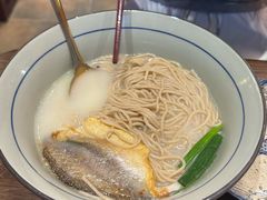 -蟹黄鱼·海派深夜面馆(江湾里店)