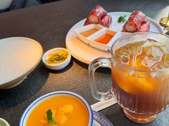 -蝴蝶里·粤菜·点心(滨江龙湖店)