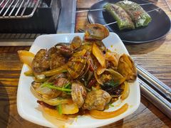 辣炒花蚬子-海拉尔碳烤羊腿烤鸽子(吕营店)