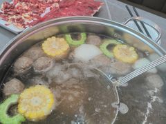 -官塘陈记鱼生·潮汕砂锅粥·牛肉火锅(潮枫路总店)