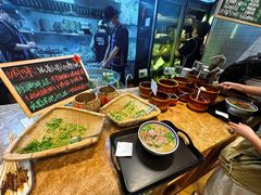 -云阿蛮云南生烫牛肉米线(奉贤路店)