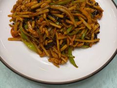 -六和聚传统烤鸭.天津菜(和平店)
