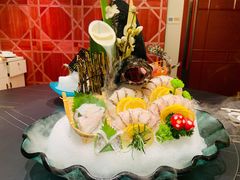 -鼎泰亨·海鲜牛肉餐厅(滨江店)