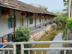 -莲湖山庄