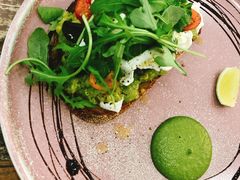 -FLOVIE FLORIST CAFE