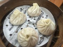 -莱莱小笼·乔艾
