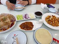 -大鸭梨烤鸭店(金顶街店)