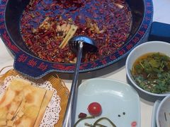 -何师傅美蛙鱼头(汉街店)