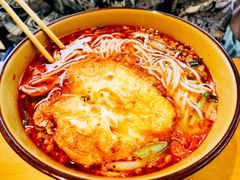 -正宗李家土鸡米线店