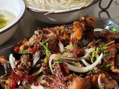 -勃利地摊·勃立小串烧烤