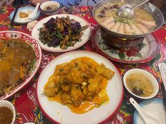 -闯关东东北农家菜(崂山石老人店)