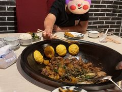 -王老六铁锅炖鱼(大东沟总店)