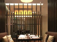 卡座-佛山希尔顿酒店·融誉亚洲美食荟