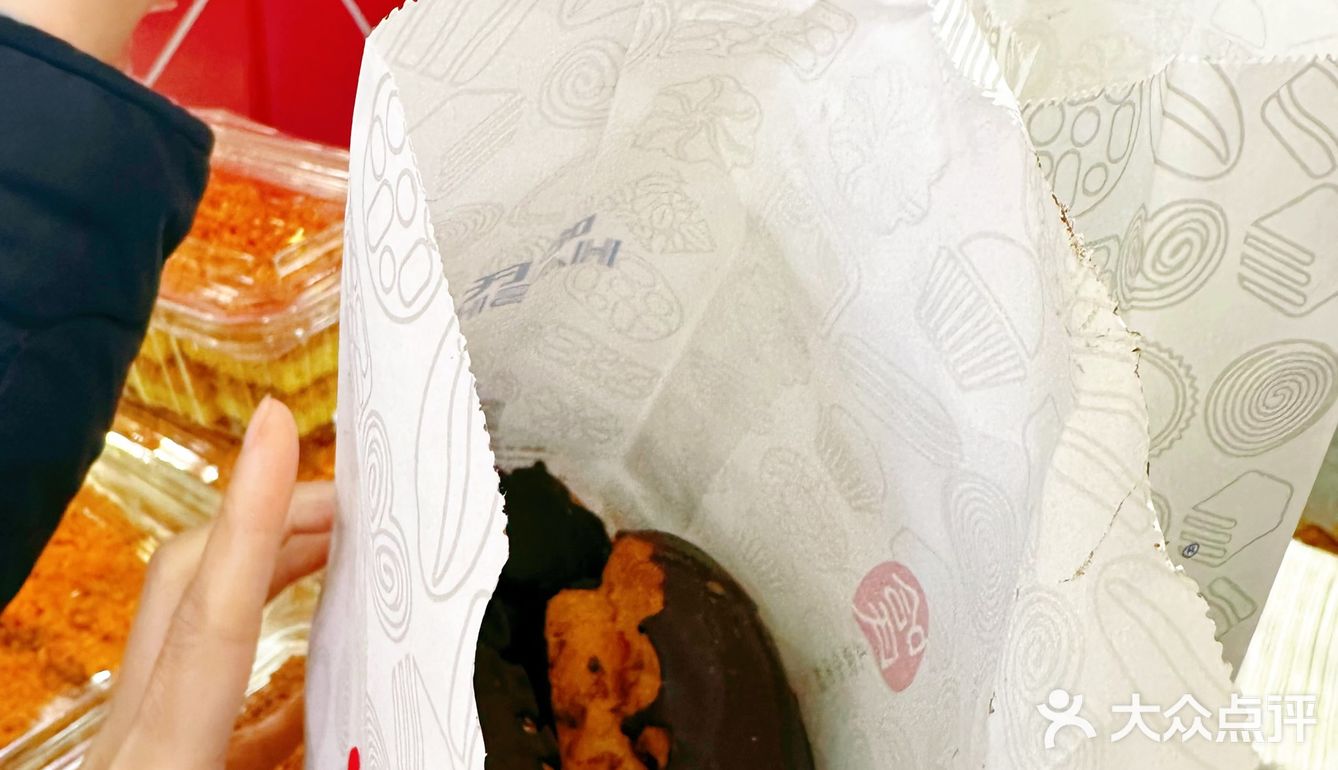 南京东路｜上海老字号｜哈尔滨食品厂的蝴蝶酥秒杀一切💯