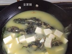 -喜月妈咪私家月嫂