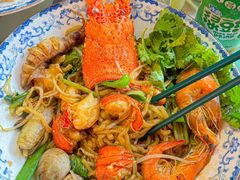 -霆记海鲜·只为这碗面(滨江店)