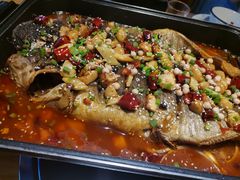 -小小河边鱼(天润城店)