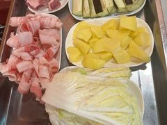 -小火炕铁锅炖鱼
