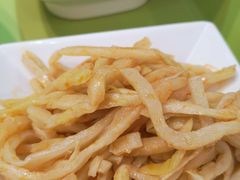 -丽丽三鲜螺蛳粉(田林路店)