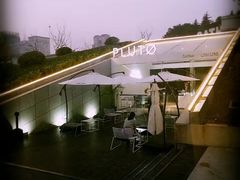 -UNI UNI(环亚凯瑟琳店)