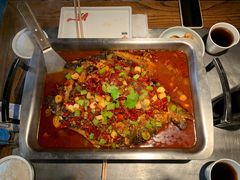 -辣尚瘾·烤鱼·新川菜(交大直营店)