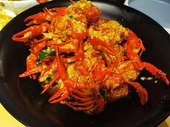 金牌蒜香小龙虾-小田油焖小龙虾(双井店)