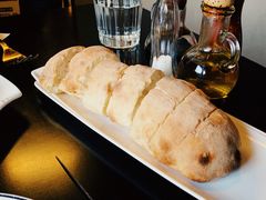 餐前面包-Fiume福弥意大利餐厅