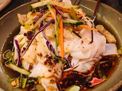 羊毛工镇凉皮-丝路金桃·新疆菜(徐汇店)