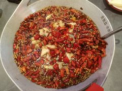 -金鱼盆32年水煮鱼·18秒辣椒炒肉(京西大悦城店)