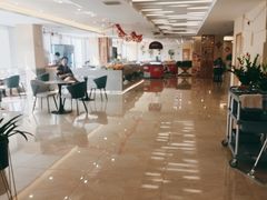 二楼饮食区-汤里来温泉