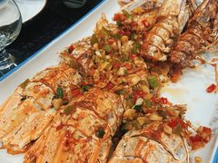 赖尿虾有膏-三妹小龙虾·黄油蟹(华侨城总店)