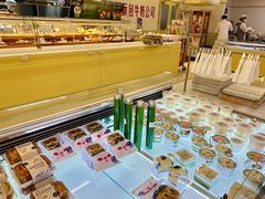 -红星前进面包牛奶公司(君太店)