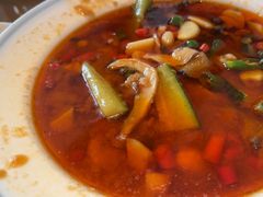 -严记小天府酸菜鱼(西四路店)