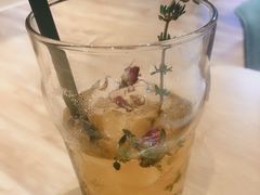 -ZING COFFEE 镜咖啡