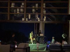 -亚龙湾喜来登·美景台大堂吧