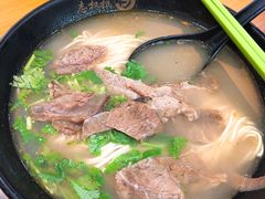 -志权牛肉面(灵山路店)