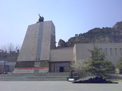 -平西抗日烈士陵园