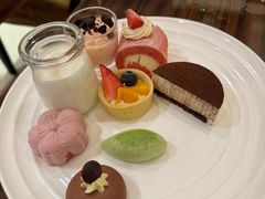 -君来湖滨饭店·玫瑰园