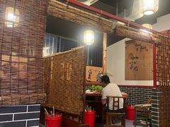 -喷火龙西昌火盆烧烤(泸州总店)