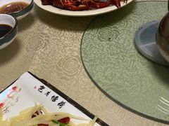 -鲁小三·大骨自助(金山总店)