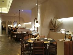 -来龙里 精致 东南亚餐室(万象城店)