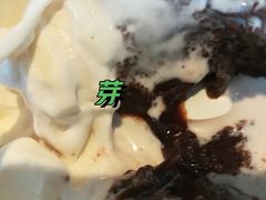 冰淇淋熔岩黑巧克力蛋糕-汉堡王(金鹰天地广场店)