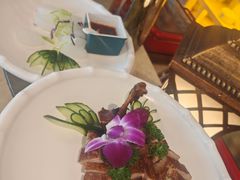-丝路天山酒店(国际大巴扎店)