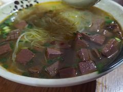 -黄阿姨锅贴大王(万航渡路店)