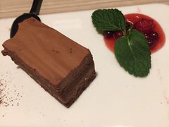 -必胜客(威高广场店)