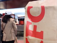 -肯德基(世纪公园站店)