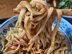 老北京炸酱面-门框胡同百年卤煮(新街口店)