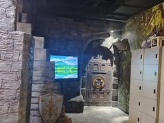 -暴风岛沉浸式体验馆(百联世纪店)