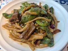排骨豆角沾卷子-好嫂子酱猪手•农家菜(学院南路店)