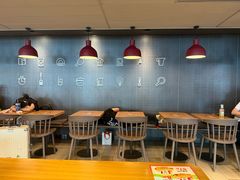 -肯德基(成都机场T2到达精选店)